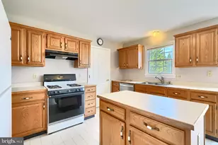 17431 Old Farm Ln, New Freedom, PA 17349 - Photo 21