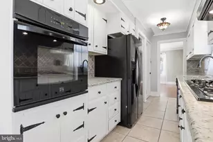 2006 S Queen St, York, PA 17403 - Photo 13