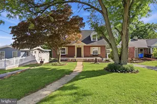2006 S Queen St, York, PA 17403 - Photo 1