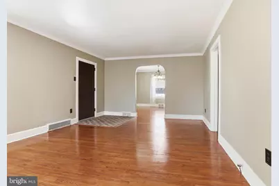 2006 S Queen Street, York, PA 17403 - Photo 7