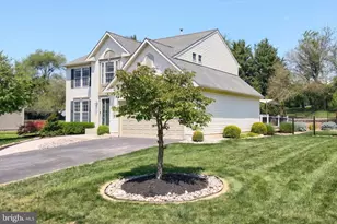 448 El Vista Dr, Hanover, PA 17331 - Photo 19