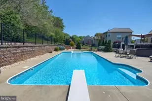 448 El Vista Dr, Hanover, PA 17331 - Photo 13
