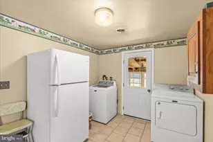 1021 High St, Hanover, PA 17331 - Photo 13