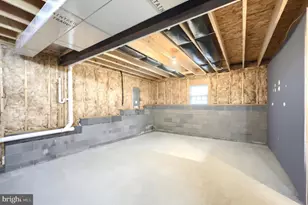 18 E High St, Yoe, PA 17313 - Photo 27