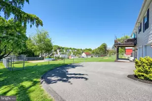 18 E High St, Yoe, PA 17313 - Photo 9