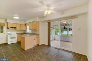 2238 Cedar Rd, York, PA 17408 - Photo 7