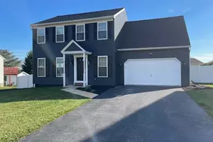 126 Meadow Hill Dr, York, PA 17402 - Photo 1