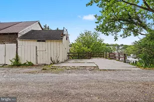 23 W George St, Yoe, PA 17313 - Photo 27