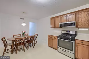 113 Silver Screen Dr, York, PA 17402 - Photo 11