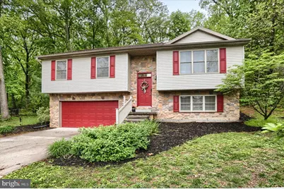 404 Little John Drive, Dillsburg, PA 17019 - Photo 3