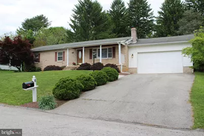 6 Barelyn Drive, New Freedom, PA 17349 - Photo 1