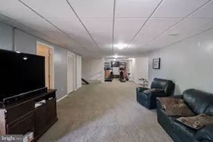 1279 Aylesbury Ln, York, PA 17404 - Photo 51