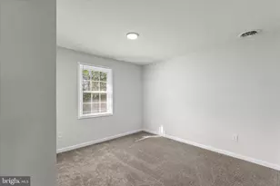 253 Vegas Dr, Hanover, PA 17331 - Photo 17