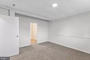 253 Vegas Dr, Hanover, PA 17331 - Photo 23
