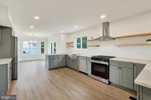 2963 Rexwood Dr, Glen Rock, PA 17327 - Photo 5