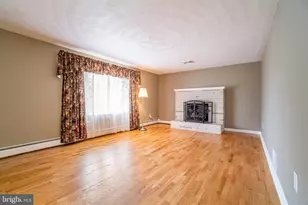 119 E Clearview Dr, Shrewsbury, PA 17361 - Photo 5