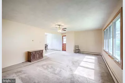457 Holyoke Drive, York, PA 17402 - Photo 7