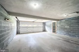 457 Holyoke Dr, York, PA 17402 - Photo 25