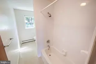 457 Holyoke Dr, York, PA 17402 - Photo 13