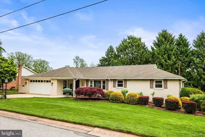 3126 Skylight Drive E, York, PA 17402 - Photo 7