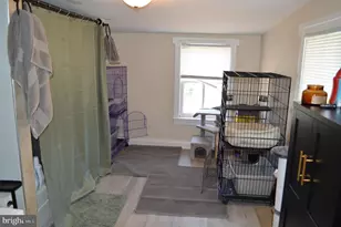 229 Locust St, Hanover, PA 17331 - Photo 21