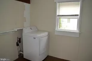 229 Locust St, Hanover, PA 17331 - Photo 31