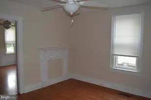 229 Locust St, Hanover, PA 17331 - Photo 11