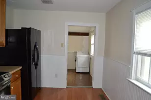 229 Locust St, Hanover, PA 17331 - Photo 17