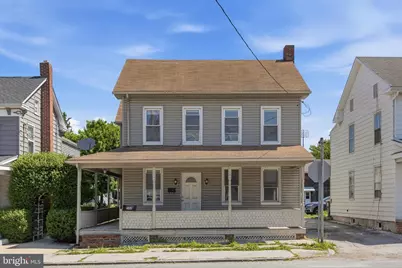 586 Baltimore Street, Hanover, PA 17331 - Photo 1