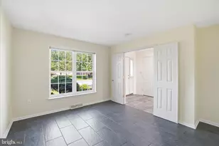106 N Fountain Dr, York, PA 17402 - Photo 3