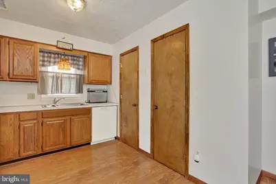 103 Edward Street, Hanover, PA 17331 - Photo 9