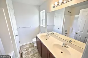 2312 Sunny Hill Cir, York, PA 17406 - Photo 25