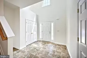 2312 Sunny Hill Cir, York, PA 17406 - Photo 9