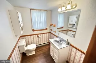 2090 Loman Dr, York, PA 17408 - Photo 37