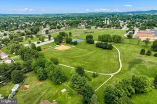 2090 Loman Dr, York, PA 17408 - Photo 49