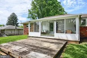 2090 Loman Dr, York, PA 17408 - Photo 5