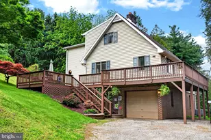 8390 Blooming Grove Rd, Glen Rock, PA 17327 - Photo 9