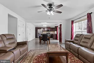 951 Kavanagh Cir, Red Lion, PA 17356 - Photo 17