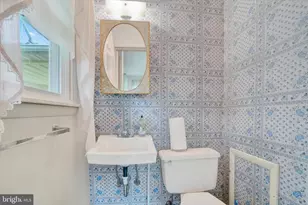 2050 Herman Dr, York, PA 17408 - Photo 19