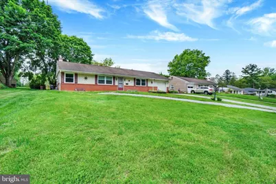 2050 Herman Drive, York, PA 17408 - Photo 3
