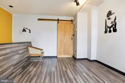 946 W College Avenue, York, PA 17401 - Photo 9