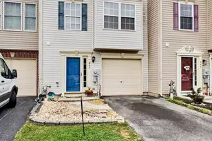 243 Country Ridge Dr, Red Lion, PA 17356 - Photo 1