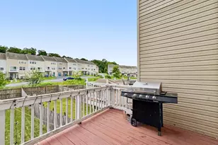 243 Country Ridge Dr, Red Lion, PA 17356 - Photo 9