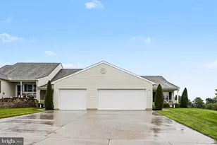 1371 Chami Dr, Spring Grove, PA 17362 - Photo 5