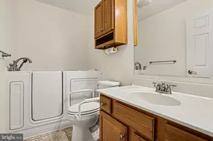 1371 Chami Dr, Spring Grove, PA 17362 - Photo 23