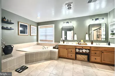 7653 Player Boulevard, Seven Valleys, PA 17360 - Photo 37