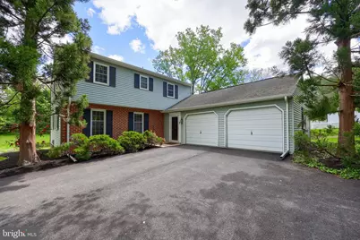2105 Southbrook Drive, York, PA 17403 - Photo 1