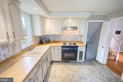 724 Village Road, York, PA 17404 - Photo 17