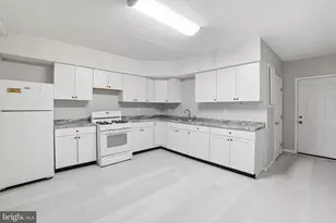 738 Edison St, York, PA 17403 - Photo 9