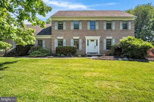 114 Foxfire Ln, Lewisberry, PA 17339 - Photo 1
